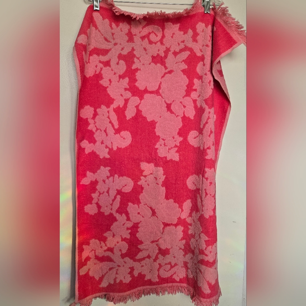 Vintage Cannon Monticello Rose Towel